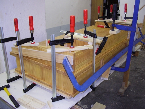 Stůl z masivního dřeva - modřín (21)