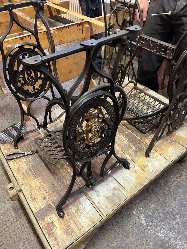 Šicí stroje průběh opravy (8)