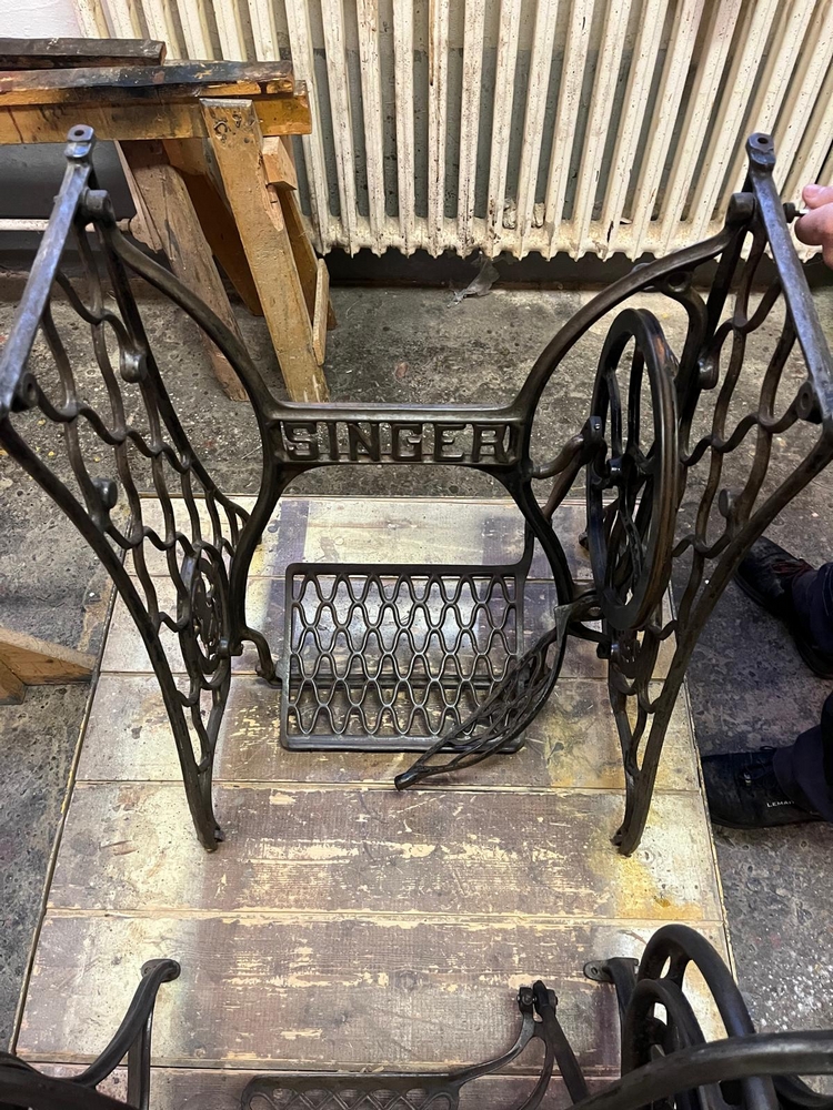 Šicí stroje průběh opravy (10)